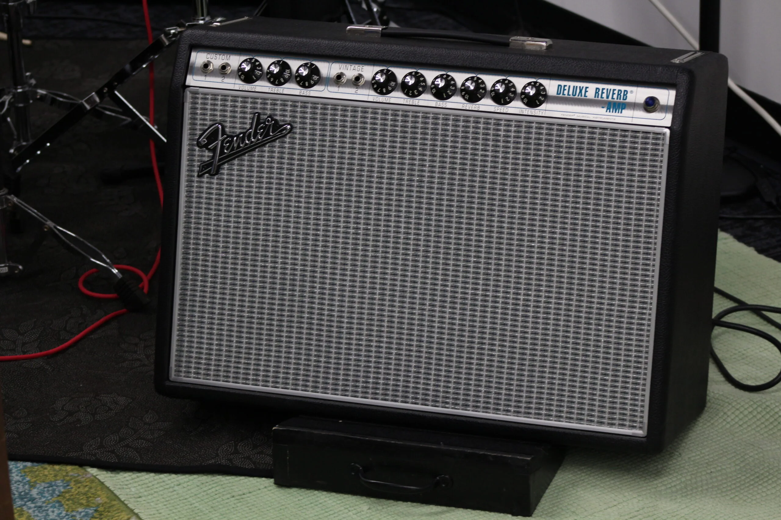 Fender Deluxe Reverb house amp